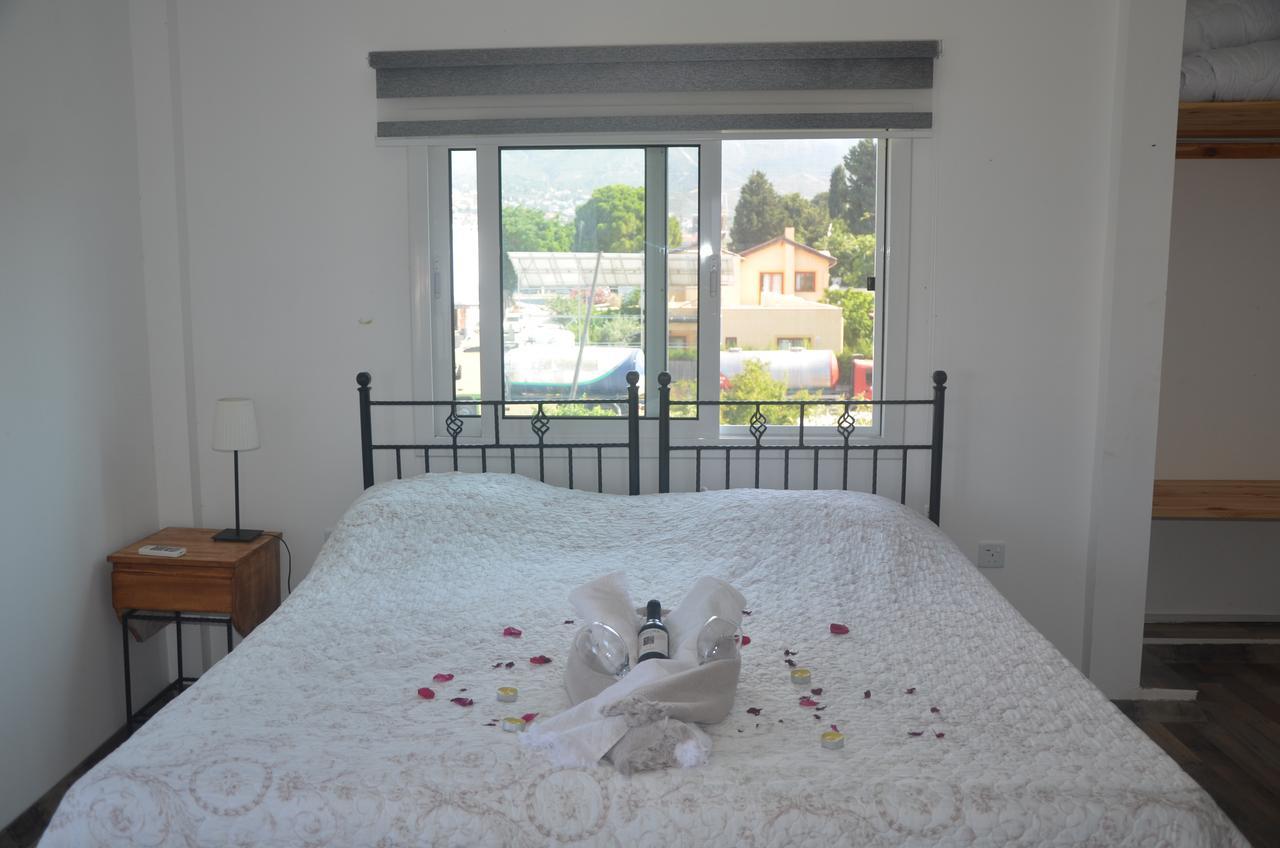 Sun Rays Hostel Kazaphani 외부 사진